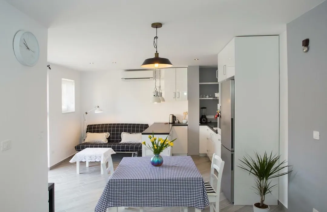 Apartment Splite Moj-1