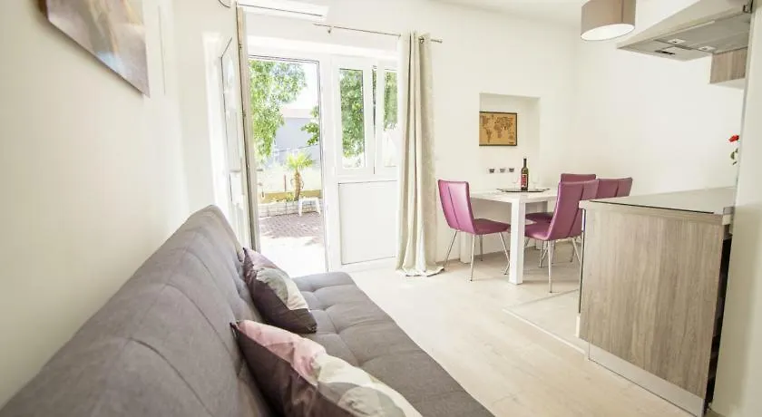 Apartman Neyra 3-1