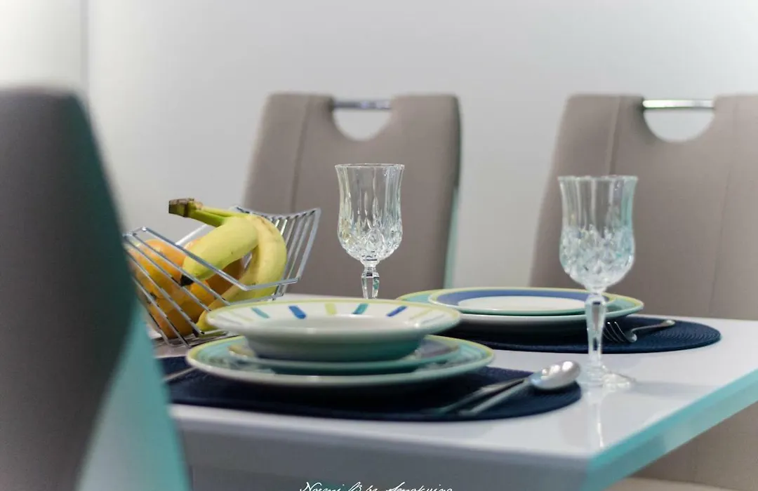 S&S Split Apartment-1