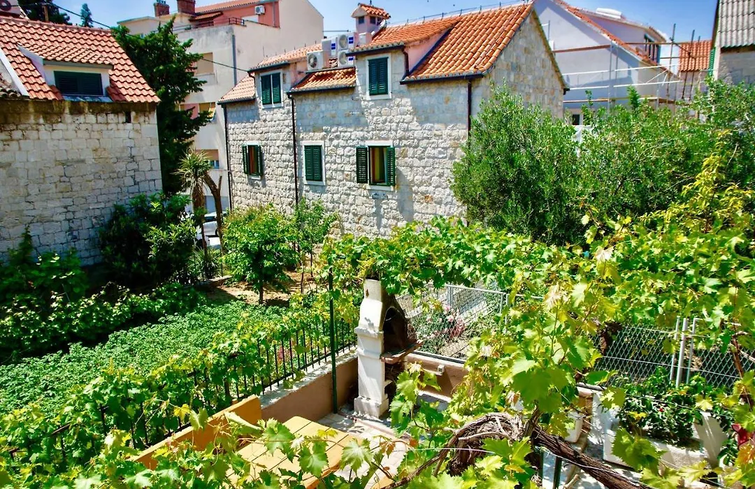 Luxury Villa Minerva Gardens-1