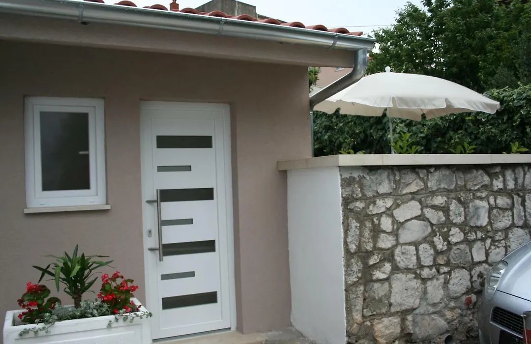 Room With Garden-1