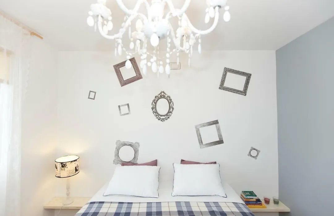 City Beach Apartment-1