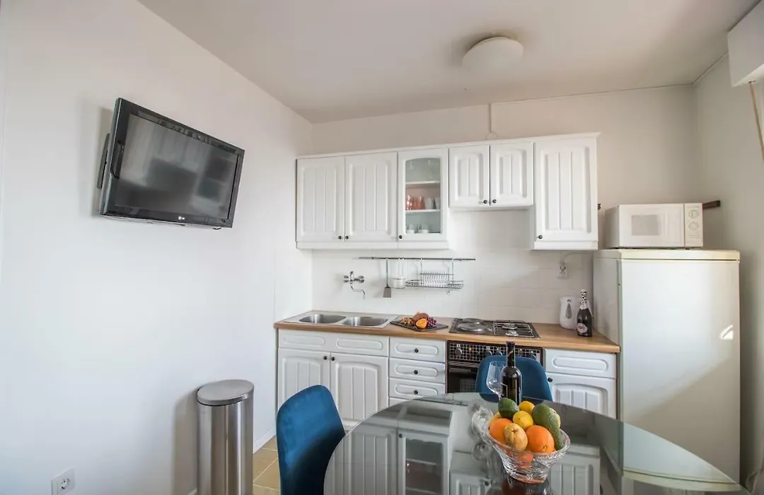 Leilani -Stunning View Apartment Near The Center!-1