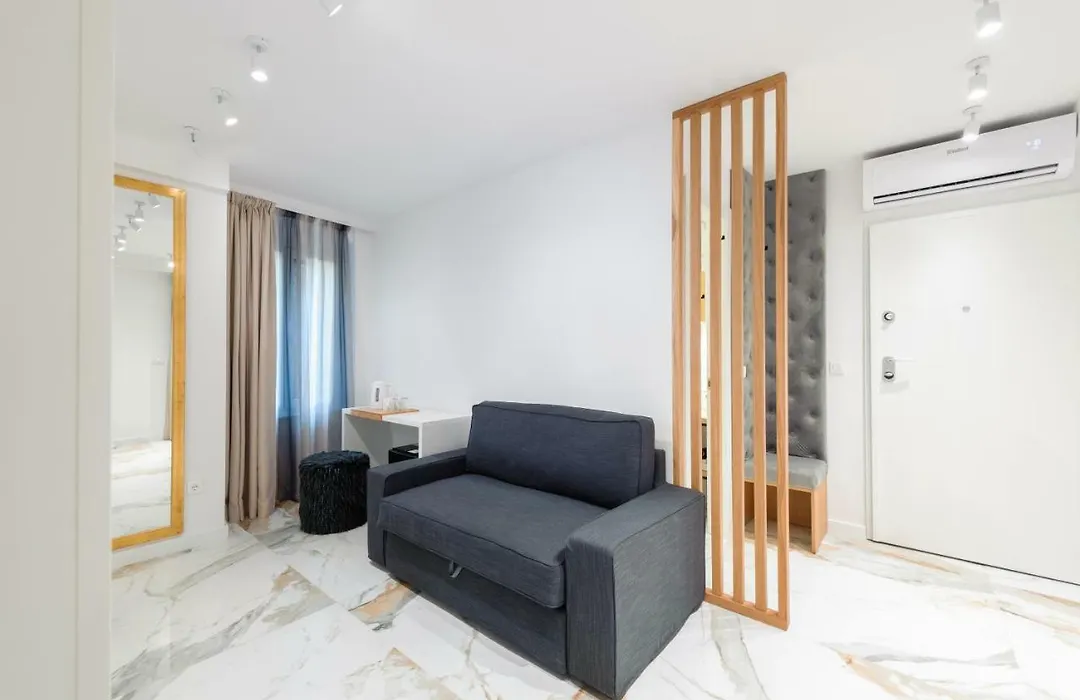 Royal Luxury Room-1