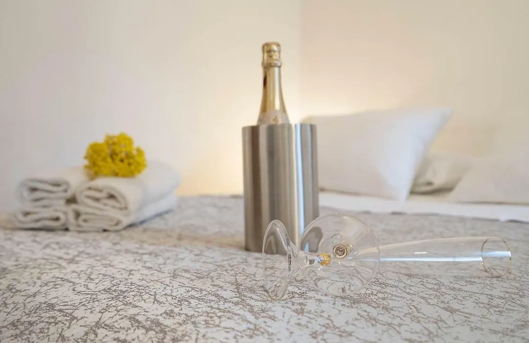 Studio Apartments Petar In Old Part Of Town-1
