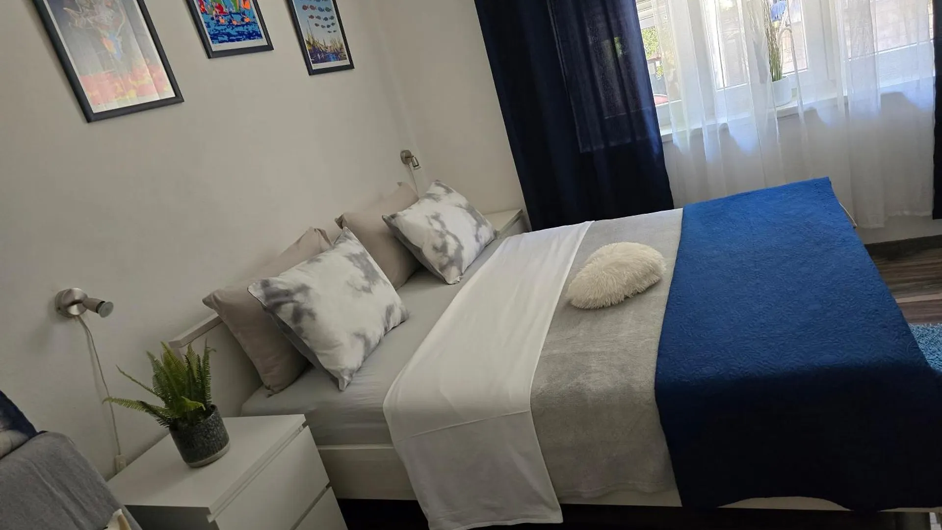 Lucky Rooms Split: 3 star Hotel with a Minimum Price 721HRK| UPDATED ...