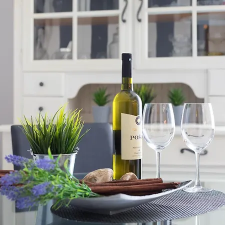 Relax Apartment Near Split Centar Old Town-2