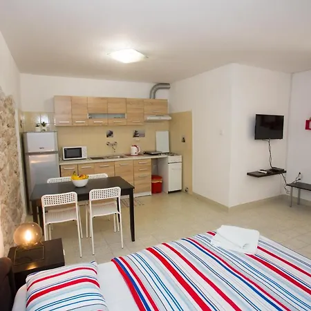 Apartment Centar Nina-2
