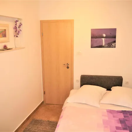 Room Ivana With Private Bathroom - Center Of Split-3