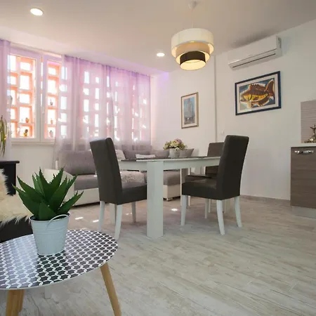 Apartment Aurora-3