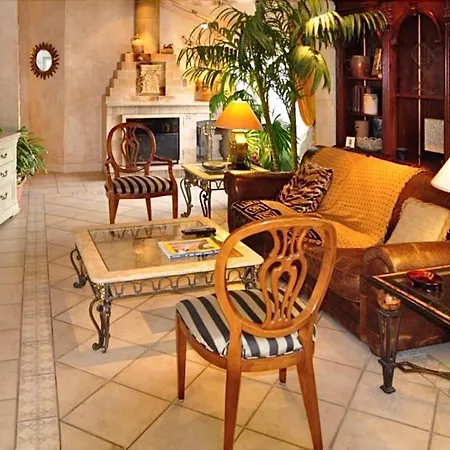 Villa Marjan - 3 Bdr, 3 Bath, Parking-3