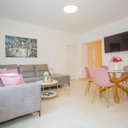 Luxury Villa Vibrass-2