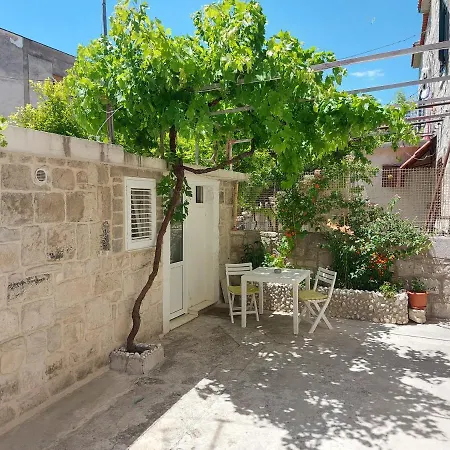 Apartment Meri-3