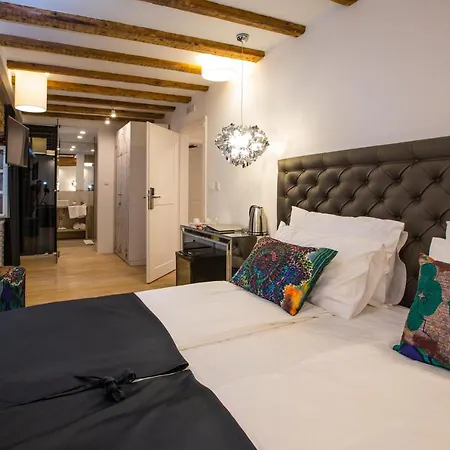 Spalato Luxury Rooms-3