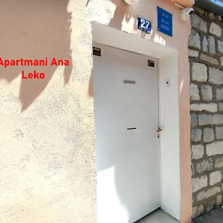 Apartmani Ana Leko-2