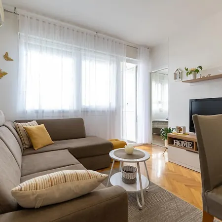 Apartments Plokite-3