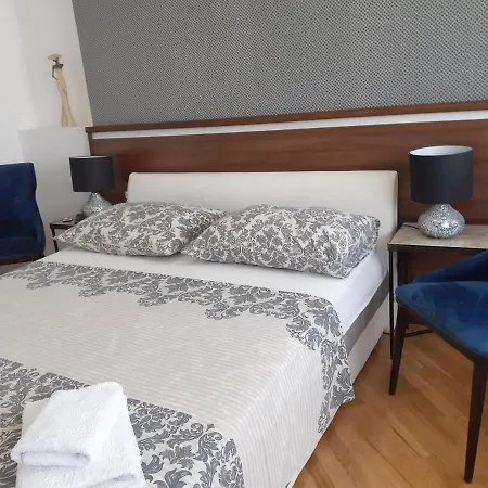 Dreams Apartment Bacvice-2