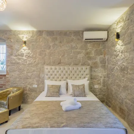 Villabella Luxury Rooms-2