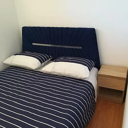 Nice Apartment On Quite Location Near City Center-3