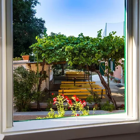 Apartments Odrina-2