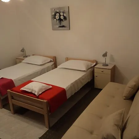 Apartments Licka 25-3