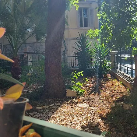 Hurricane Hostel-2