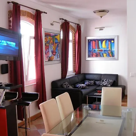 Split Artistic Apartments-3
