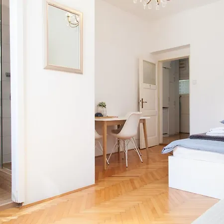 Milla Rooms-3