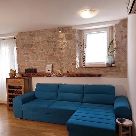 Apartment Lucy Lu-2