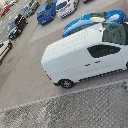 "Idea" Room With Free Parking-2