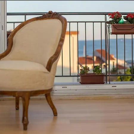 Apartment Bloo Suite-2