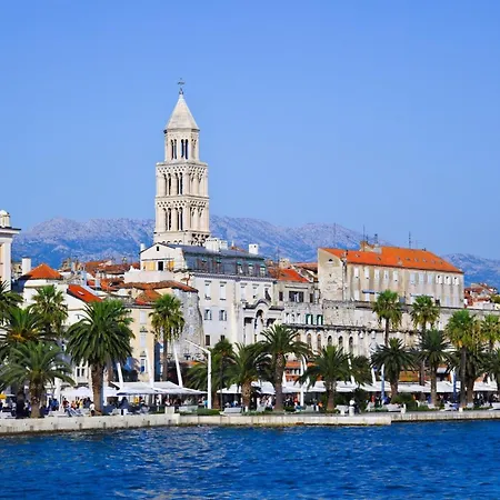 Luxury Bed & Breakfast Rooms Irini, In The Heart Of Split-2