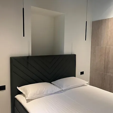 Marinac City Center Apartments & Rooms-3