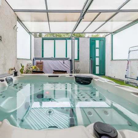 Apartment Slavica-New-With Jacuzzi-2