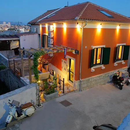 Villa Urbi Et Orbi-2