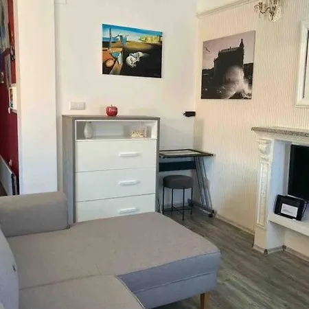 Apartment Near The Beach-3