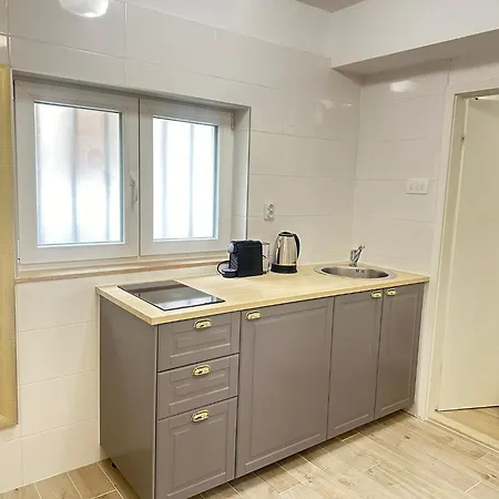 Charming Apartment In Split Center-2