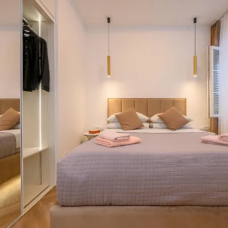 Jupiter Luxury Accommodation-3