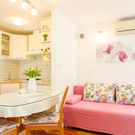 Apartment Marin-Late Check In Available-2