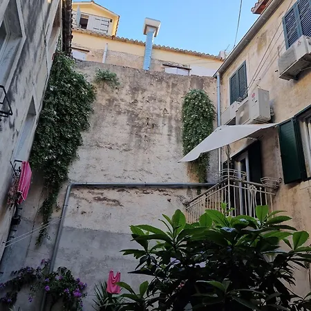 Malena Palace Experience-2