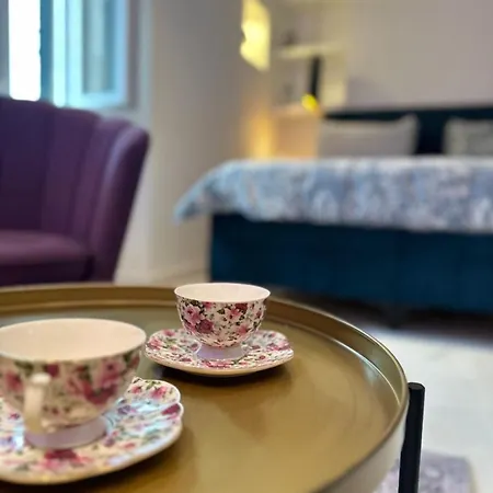 Madonna Luxury Rooms-3