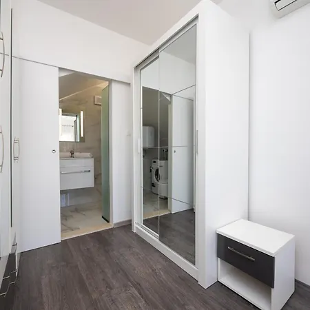 Apartments Marija-2