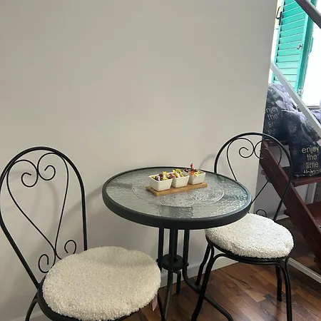 Rooms & Apartment Lasta-2