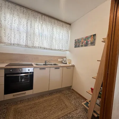 Apartment Omiska-2