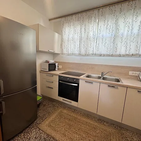 Apartment Omiska-3