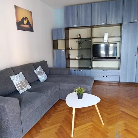 Apartment Azure Split-2