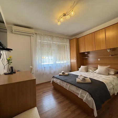 Blue Tree Rooms-2