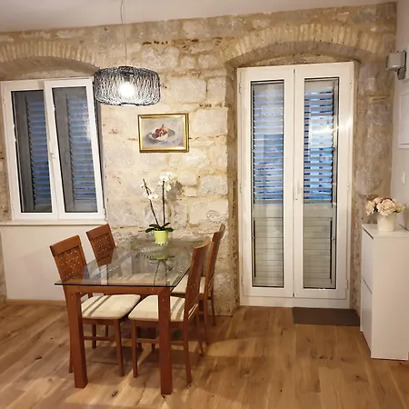 Bouganvillea Split Apartments-2