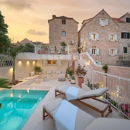 Ibella Boutique Rooms-3