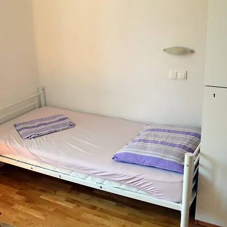 Hostel Split Backpackers 2-3